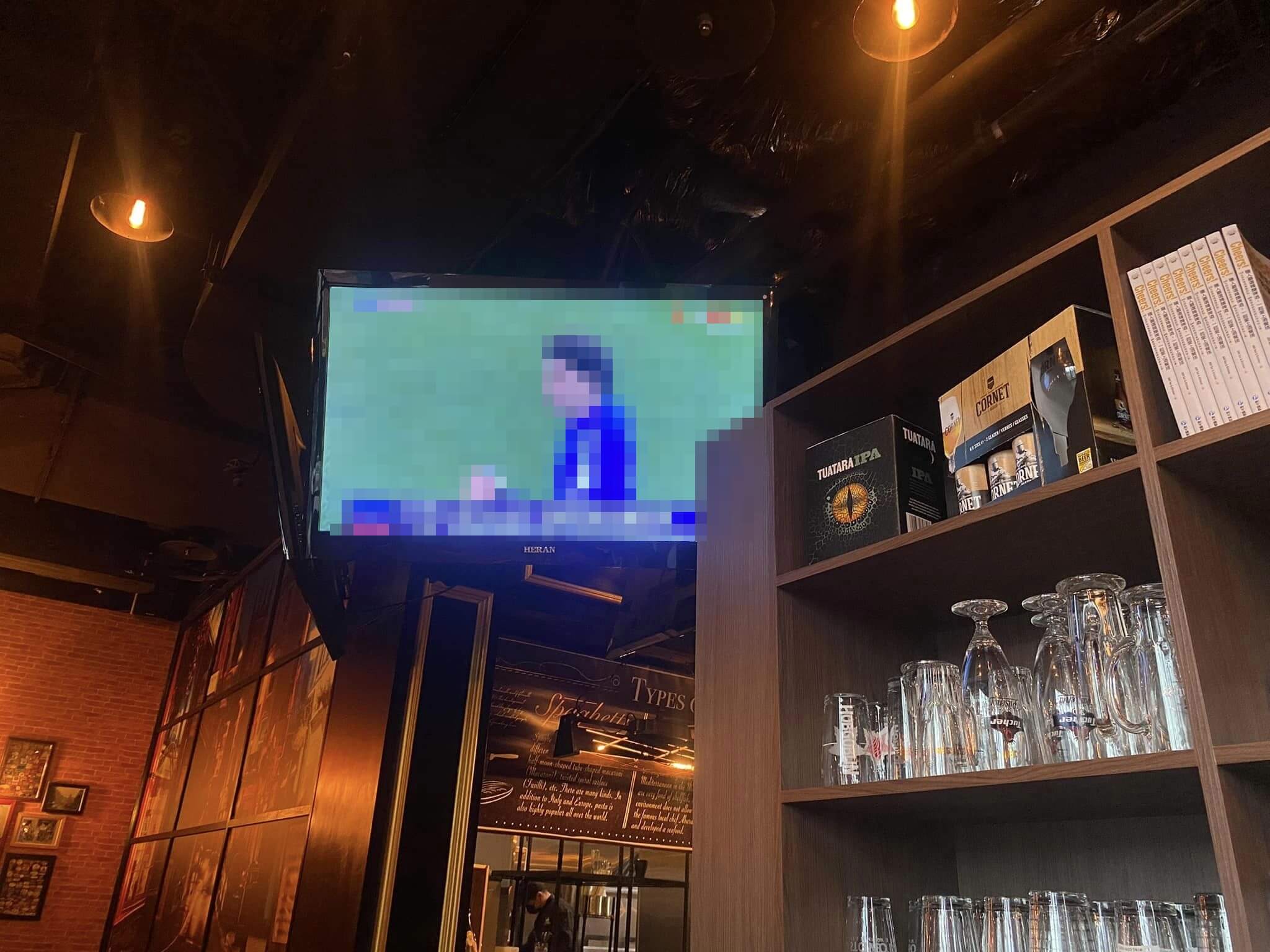 基隆皇冠大樓ABV閣樓餐酒館