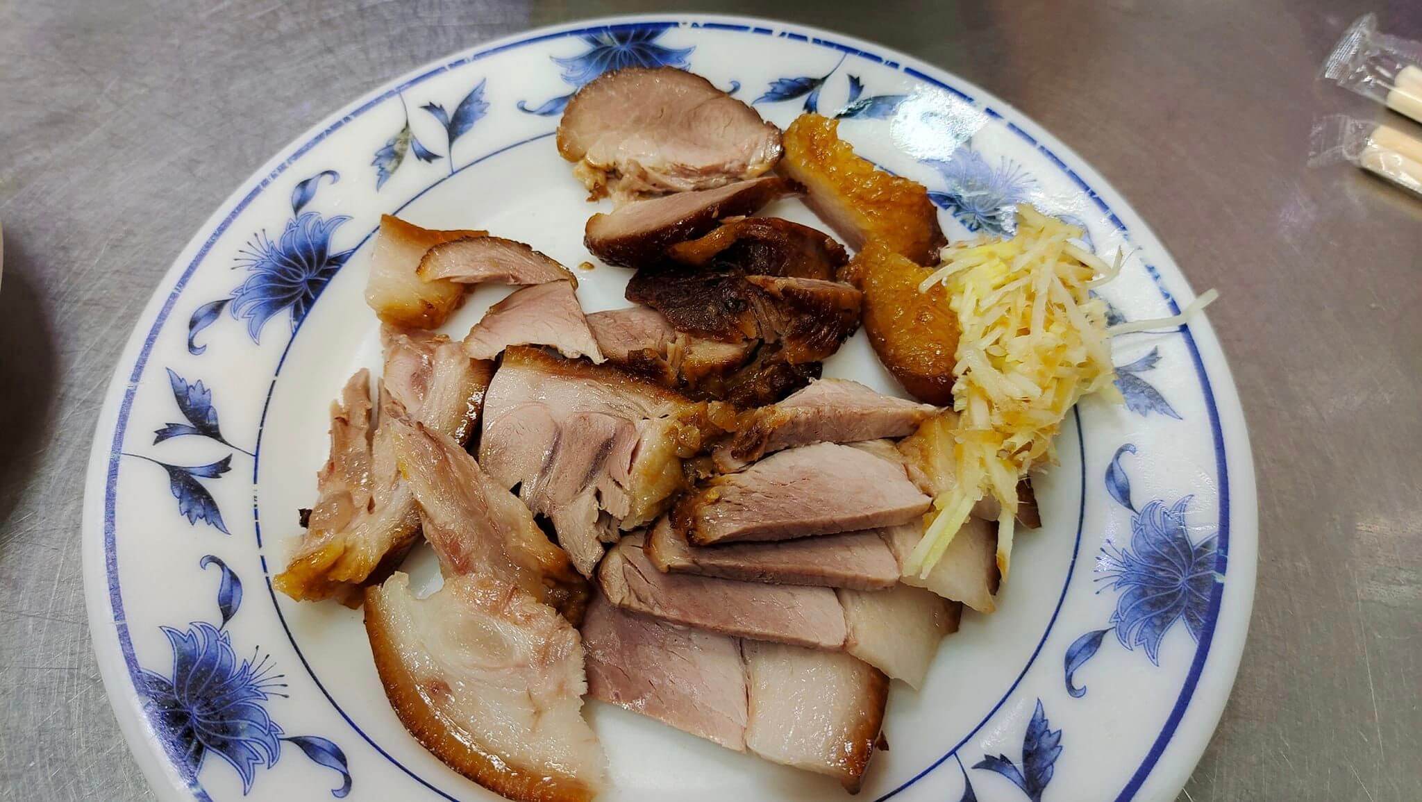 小文肉羹魯肉飯滷豬腳