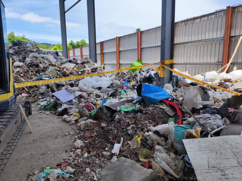 非法廢棄物處理